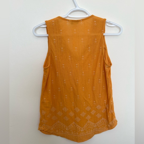 Lucky Brand Women’s Short Sleeve Blouse Yellow Small - Picture 2 of 4